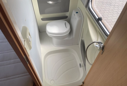 6a8421f4ea183.webp